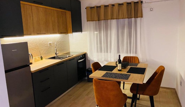 OM Apartment