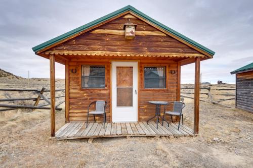On Ranch w/Stunning Mtn Views! Thermopolis Escape