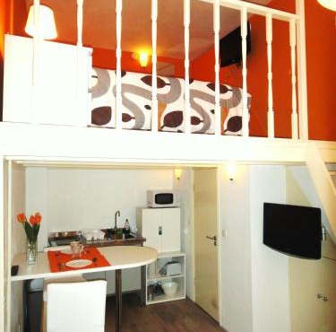 Orange Suite Studio