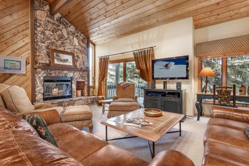 Outdoor Pool and Hot Tub, Steps From Hiking & Biking, On Call Shuttle