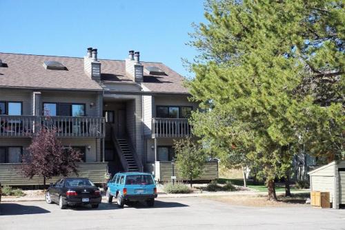 Outdoor Pool, Fireplace, Athletic Club, Covered Balcony with Views