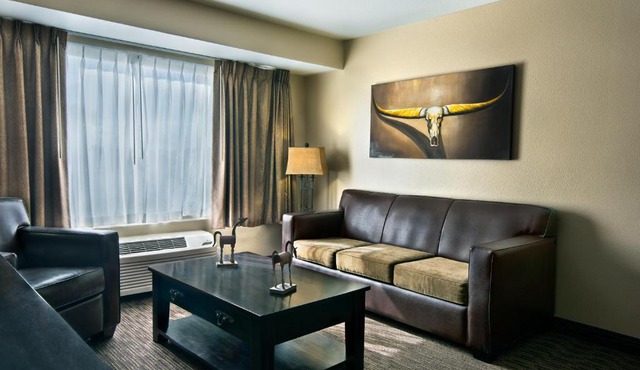 Oxford Suites Hermiston