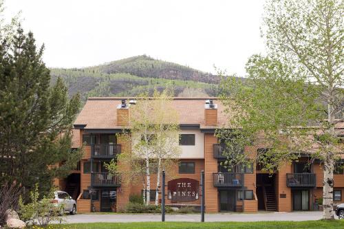 P101E - The Pines Condominiums