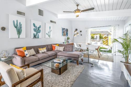 Palm Springs Pool Bungalow - 1491