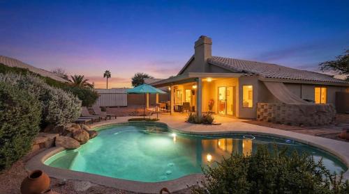 Palms of Paradise Oasis