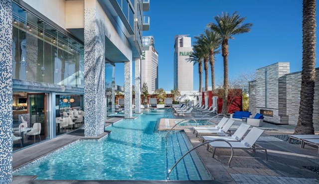 Palms Place Hotel and Spa