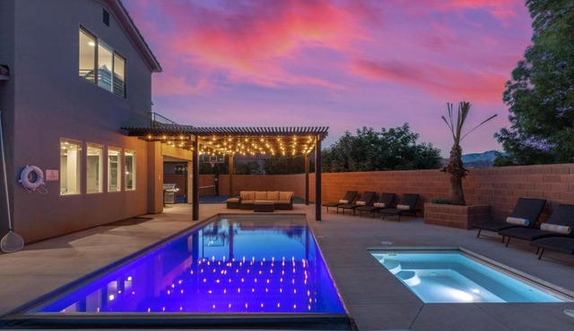 Paradise Village Resort 19Private Pool, Private Hot Tub, Private Tennis Court