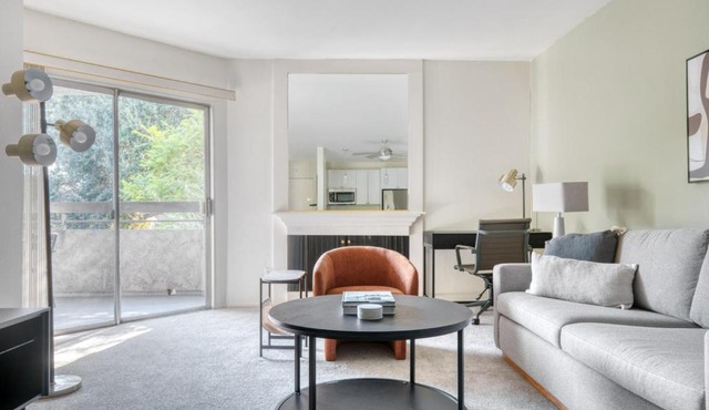 Pasadena 1BR w gym pool nr Colorado Ave LAX-861
