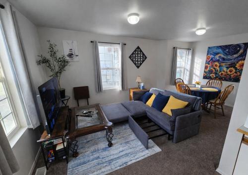 Passive Stays Mountain Home 2BR