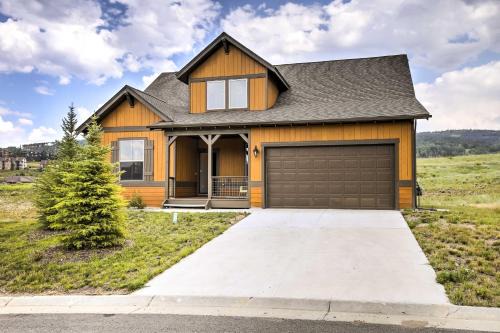 Patio, Fire Pit, & Ski Mountain View: Granby Home