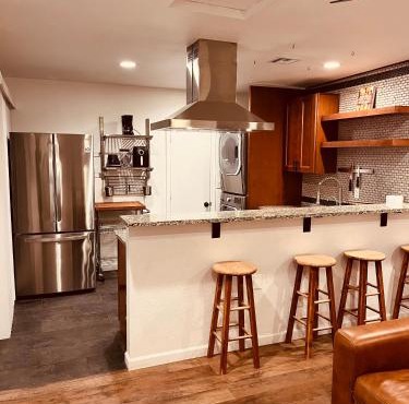Peaceful 2-Br Retreat in the Heart of Kingman