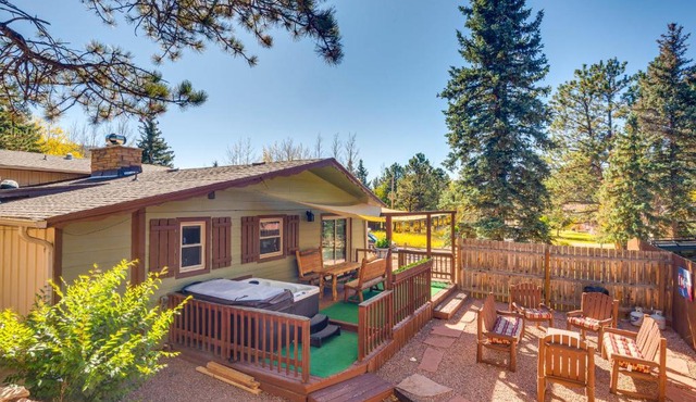 Peaceful Getaway with Private Hot Tub and Mtn Views!