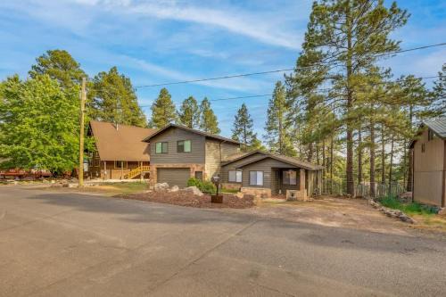 Peaceful Kachina Village Cabin