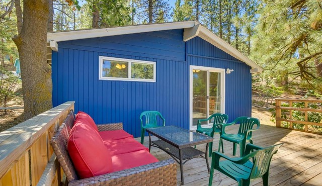 Pet-Friendly Big Bear Cabin, Near Hiking & Skiing!