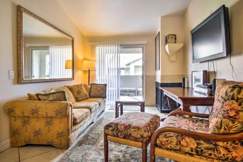 Pet-Friendly Las Vegas Condo: 1 Mi to the Strip!