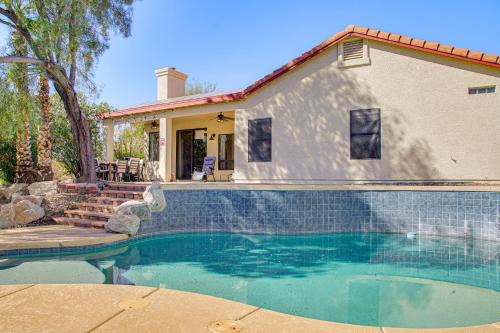 Pet-Friendly Snowbird Haven w/Pool in Gold Canyon