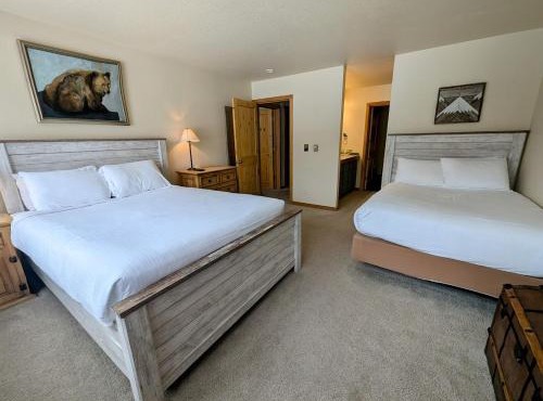 Pines 2167 by SummitCove Lodging in Colorado