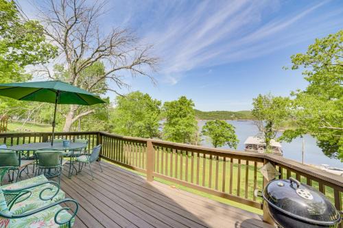 Pool Access! Waterfront Home on Table Rock Lake