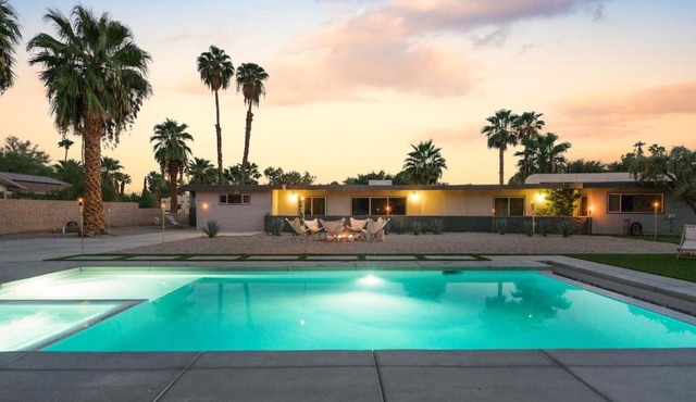 Pool & Mtn View! Designer Borrego Springs Hideaway