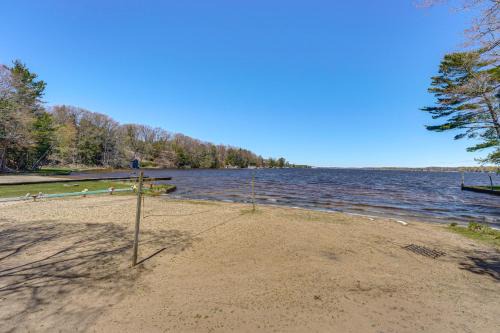 Private Community Beach! Family Cabin in Ludington