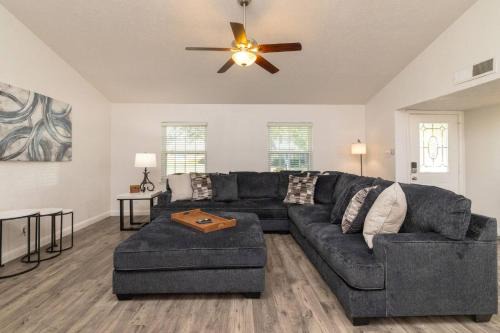 Private Pool - Game Room - Backyard TV - Fenced Yard