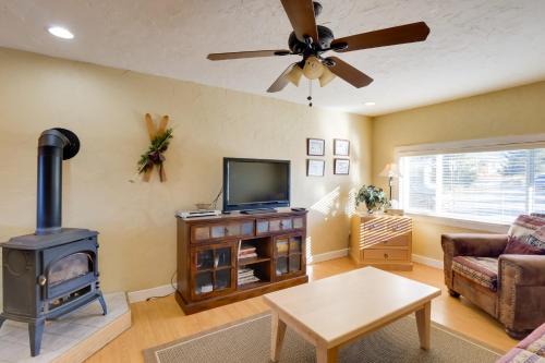 Quaint Leadville Home w/Grill: Walk to Dtwn!
