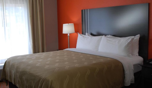Quality Inn & Suites Fresno Northwest
