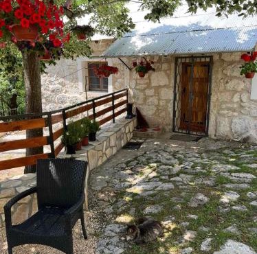 Ranch below Ostrog