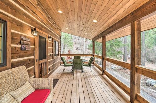 Reconnect with Nature at ‘Timber Creek’ Cabin!