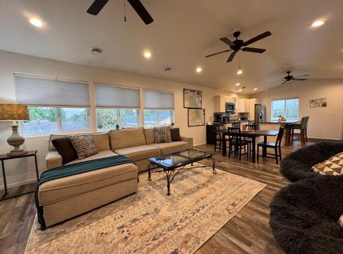 Relaxing 3BR 2 En Suites, Bikes & Helmets