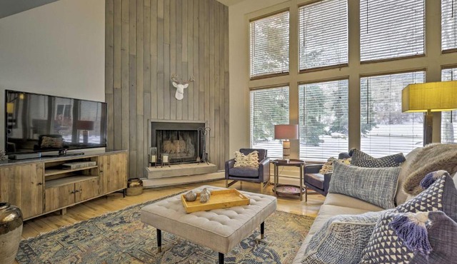 Resort-Style Condo w/Pool Access Near BC & Vail
