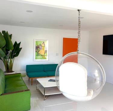 Retro Retreat