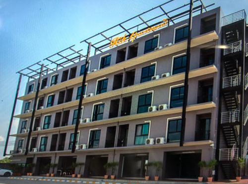RIK APARTMENT in Pathum Thani