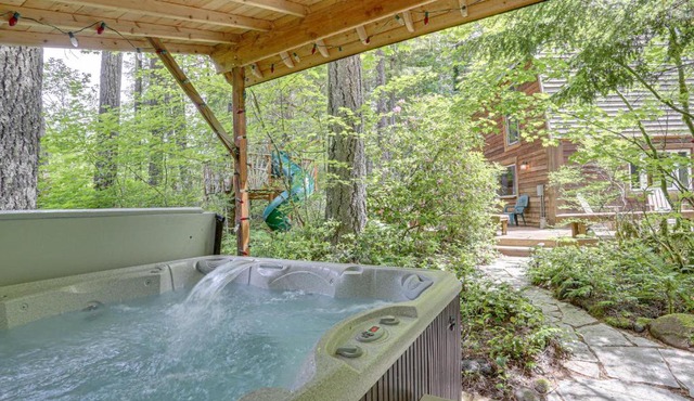 River Breeze Chalet - Meredith Lodging