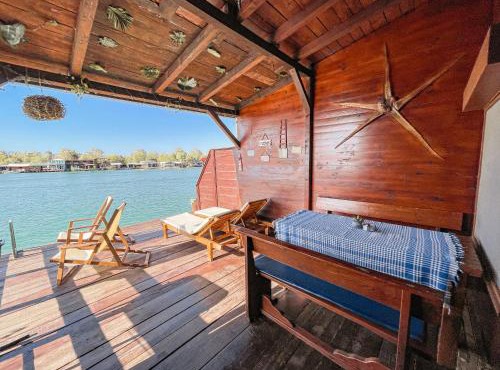 River house Velero