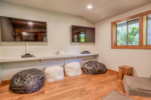 River Ridge 428B - Meredith Lodging