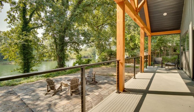 Riverfront Salesville Cabin Rental w/Shared Dock!