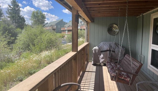 Riverside Retreat in Funky Fraser on Train, Bike and Bus Routes