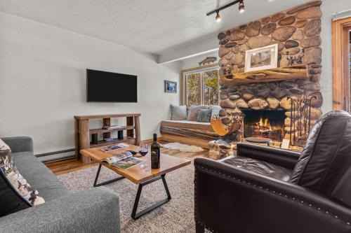 RMR: Cedars 1412 Condo in The AspensWilson WY