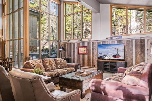 RMR: Elkhorn Lodge Home in Teton Village