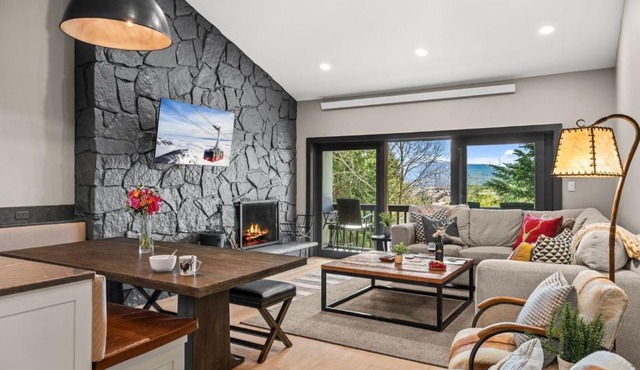 RMR: Four Seasons I Unit 6 Condo in Teton Village