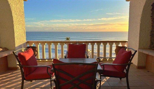 Rosarito Beautiful Costal Getaway located in Rosarito Mexico 15 minutes near downtown