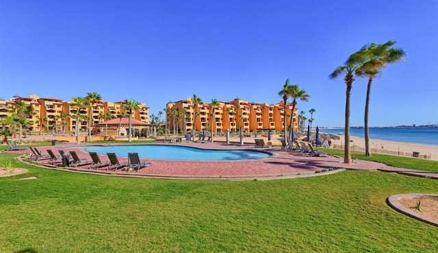Sandy Beach Princesa A103 Ocean Front Resort