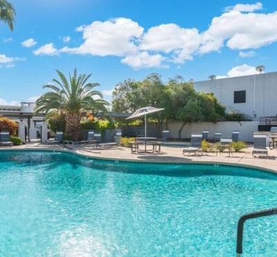Scottsdale - heated pool, hot tub, free coffee free Wi-Fi