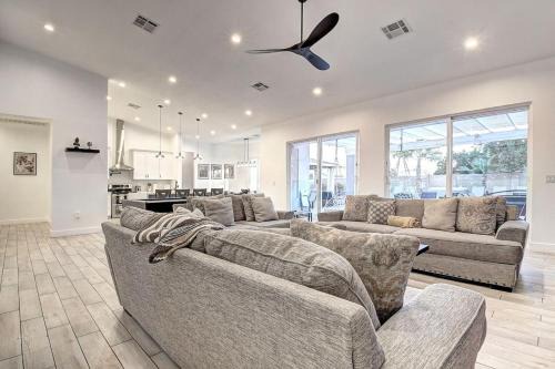 Scottsdalestays 10BR Estate-Big Pool-Sport Courts.