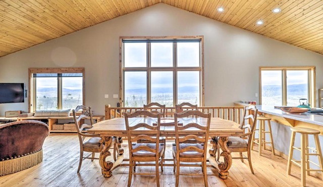 Secluded Granby Mtn Cabin: 75 Acres & Views