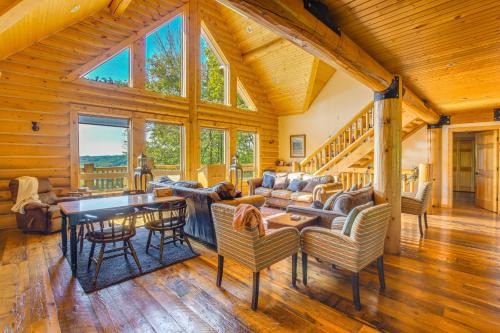 Secluded Iowa Home Near Hiking & Fishing!