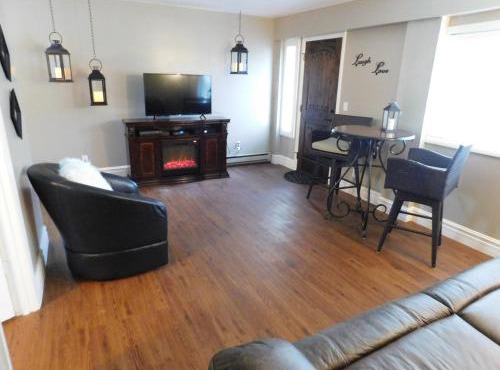 Secret Cottage Yellowstone 1 bd 2 beds dtwn #1