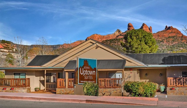 Sedona Uptown Suites