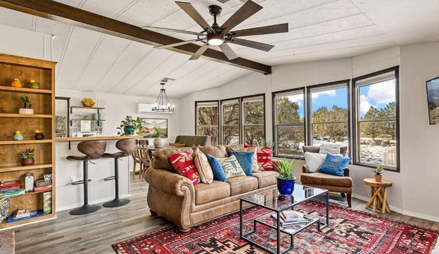 Serene Desert Oasis Grand Canyon Pet Friendly